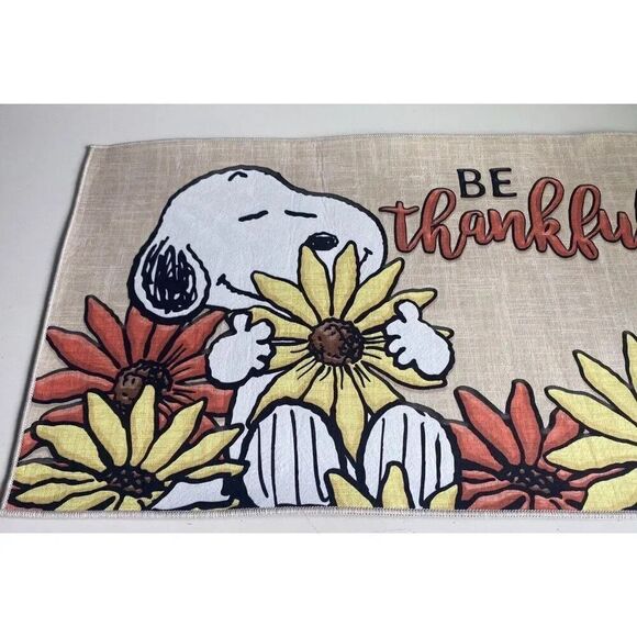 Peanuts Accent Rug Snoopy Be Thankful 20 X 32" Fall Thanksgiving Sunflowers NEW - Picture 2 of 8